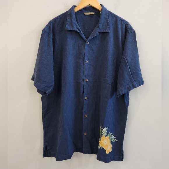 Tommy Bahama With A Twist Embroidered Pin Up Girl Navy Blue Silk Shirt Men's XL - Picture 2 of 8